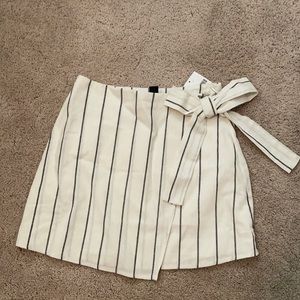 Forever 21 skirt